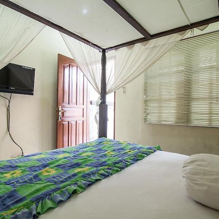 Lori Beach Inn เซมินยัค ภายนอก รูปภาพ