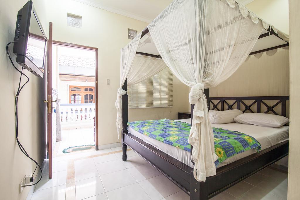 Lori Beach Inn เซมินยัค ห้อง รูปภาพ