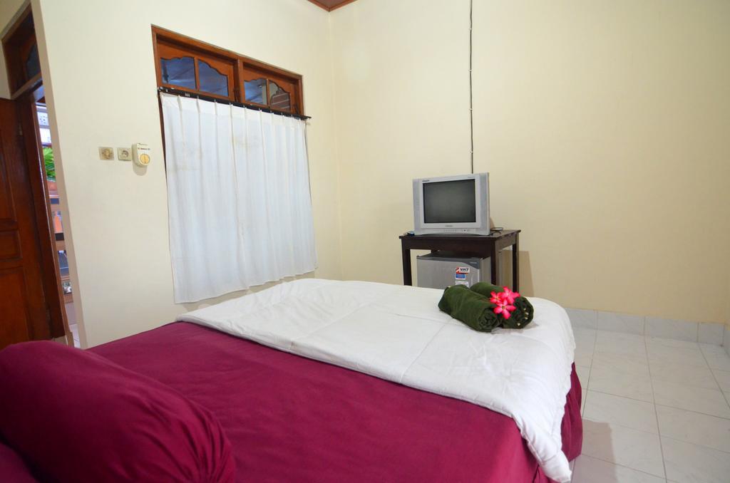 Lori Beach Inn เซมินยัค ภายนอก รูปภาพ