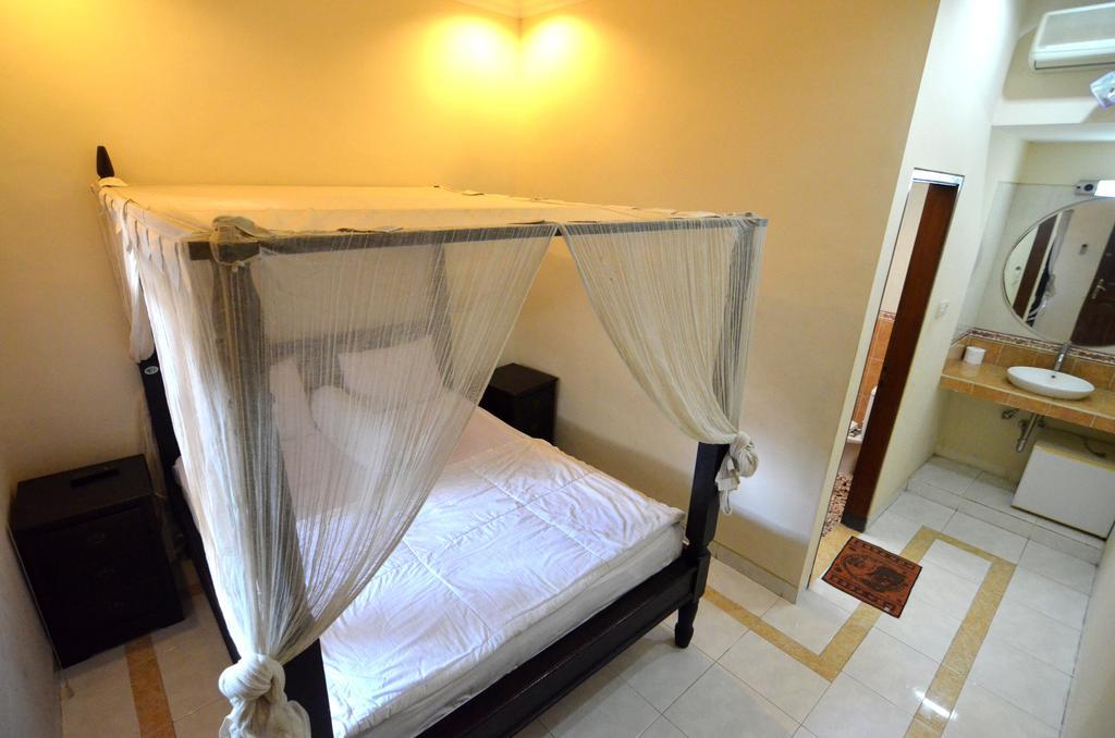 Lori Beach Inn เซมินยัค ภายนอก รูปภาพ